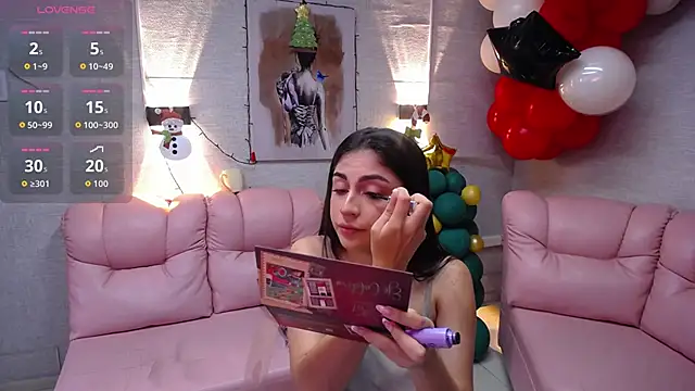 Alaya cute online show from 12-14-25, 12:00