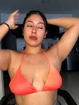 EmmaRossem online show from 11-14-25, 07:28