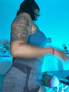 EmmaRossem online show from 10-02-25, 07:50