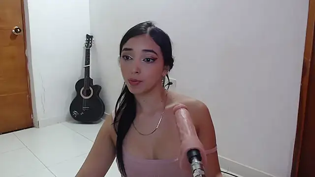 SHARLOTTE MORGAN online show from 02-19-26, 12:40