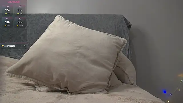 sunnypeachxx online show from 12-20-25, 04:37