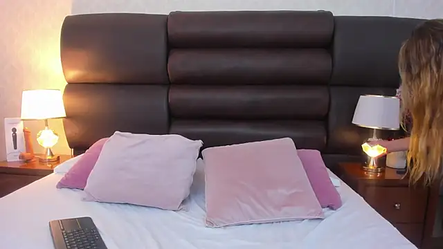 AmbarSantany online show from 02-27-26, 12:44