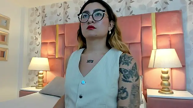 AmbarSantany online show from 12-02-25, 11:39