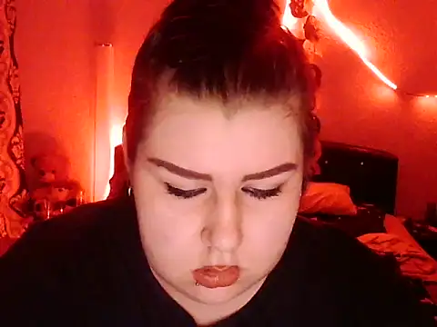 Ana Krisstina online show from 11-30-25, 05:47