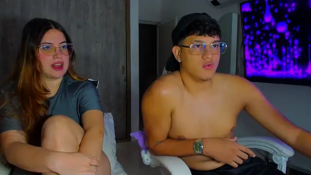 Snapshot of kittyandrick chatting on 04-11-26, 10:08 kittyandrick online show from 04-11-26, 10:08