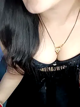 Sweetyi online show from 05-12-26, 02:30