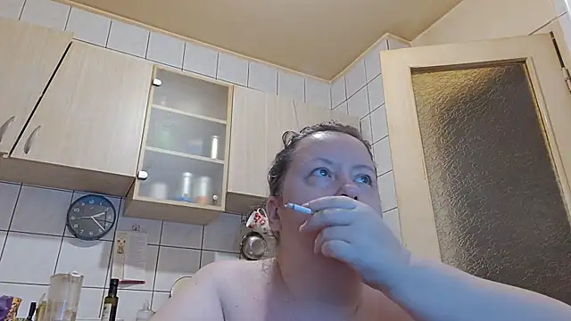 Snapshot of melissaBlessing chatting on 06-25-26, 11:21 melissaBlessing online show from 06-25-26, 11:21