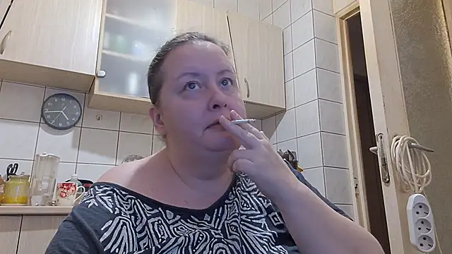 Snapshot of melissaBlessing chatting on 01-13-26, 02:37 melissaBlessing online show from 01-13-26, 02:37