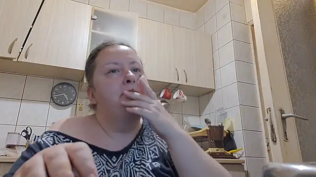 melissaBlessing online show from 05-09-26, 01:42
