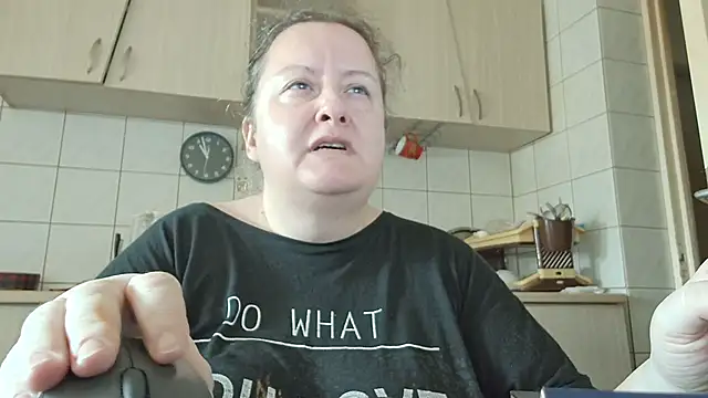 Snapshot of melissaBlessing chatting on 03-23-25, 06:58 melissaBlessing online show from 03-23-25, 06:58