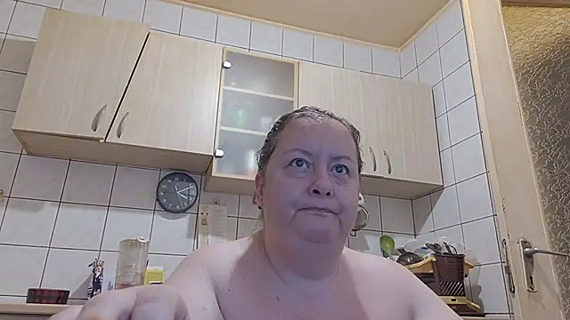 Snapshot of melissaBlessing chatting on 06-21-26, 01:11 melissaBlessing online show from 06-21-26, 01:11