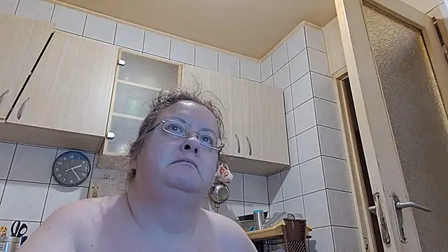 Snapshot of melissaBlessing chatting on 07-10-26, 11:27 melissaBlessing online show from 07-10-26, 11:27