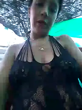 Young-Milkmaid online show from 02-04-25, 10:34