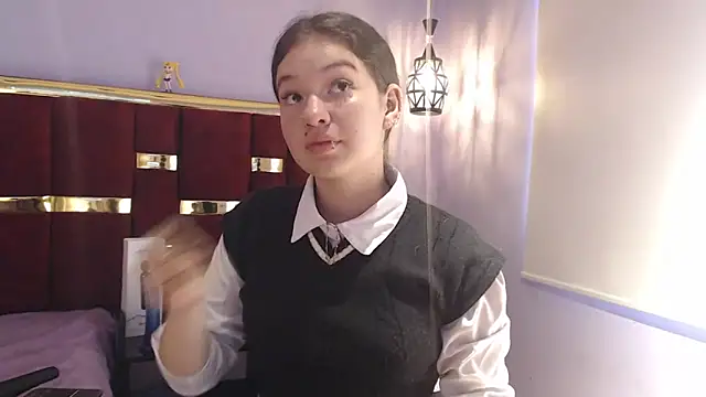 lilimini032 online show from 03-24-26, 07:03