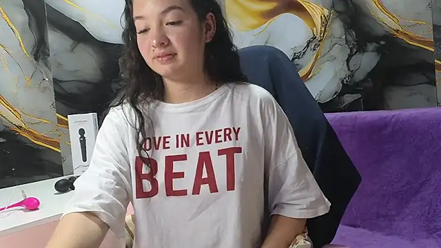 lilimini032 online show from 02-09-26, 07:56