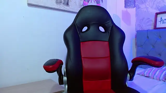 violletha online show from 11-12-25, 12:31