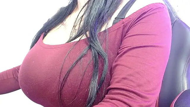 Snapshot of violletha chatting on 03-03-26, 12:34 violletha online show from 03-03-26, 12:34