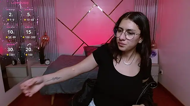 Lita Rogers online show from 04-15-26, 07:07