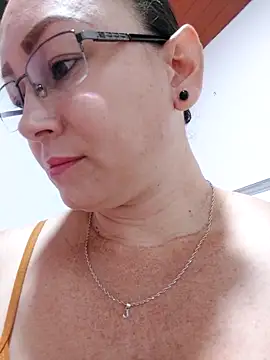 milly sanchez online show from 05-17-26, 05:13