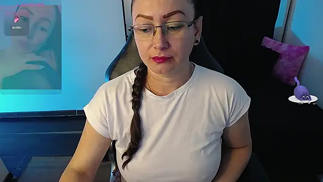 Snapshot of milly_sanchez chatting on 10-13-25, 07:37 milly sanchez online show from 10-13-25, 07:37