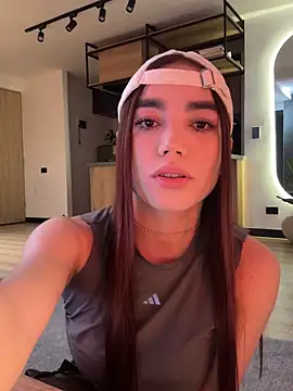 Snapshot of carolynnetrujillo chatting on 10-02-25, 02:37 carolynnetrujillo online show from 10-02-25, 02:37