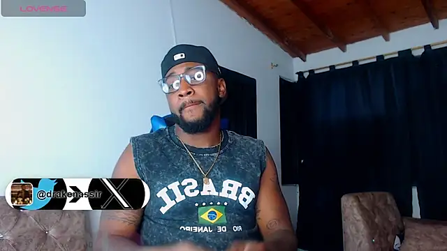 Snapshot of Drake_Nassir4 chatting on 07-11-26, 07:19 Drake Nassir4 online show from 07-11-26, 07:19