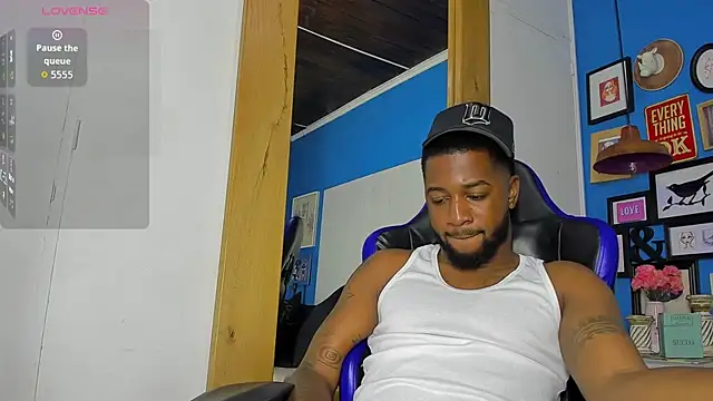 Drake Nassir4 online show from 10-13-25, 09:16