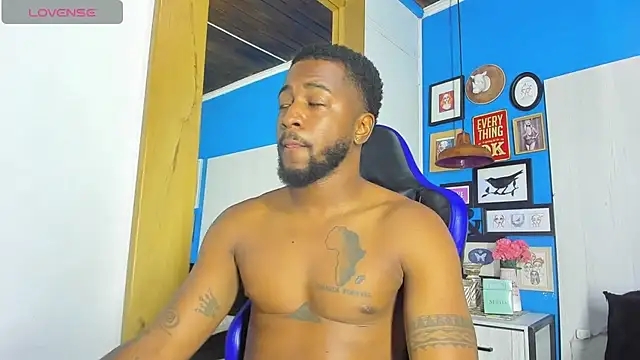 Drake Nassir4 online show from 10-20-25, 08:31