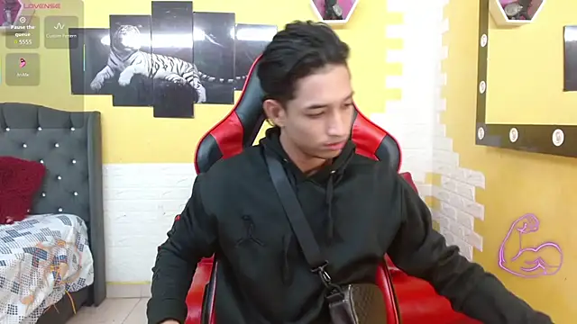 jose sexycumm online show from 12-18-25, 07:29