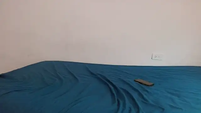 Snapshot of jose_sexycumm chatting on 02-18-26, 05:42 jose sexycumm online show from 02-18-26, 05:42