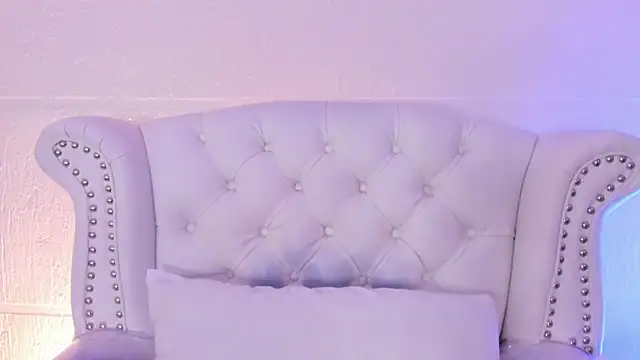 GabyPetit online show from 03-20-26, 07:48