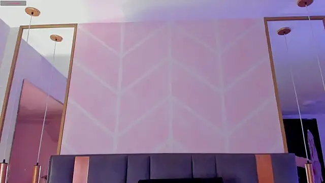 Snapshot of GabyPetit chatting on 02-11-26, 07:58 GabyPetit online show from 02-11-26, 07:58