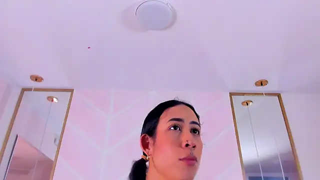 GabyPetit online show from 12-05-25, 07:55