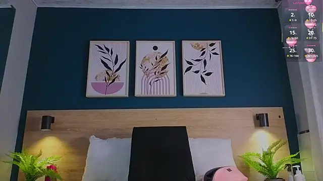 GabyPetit online show from 09-25-25, 07:53