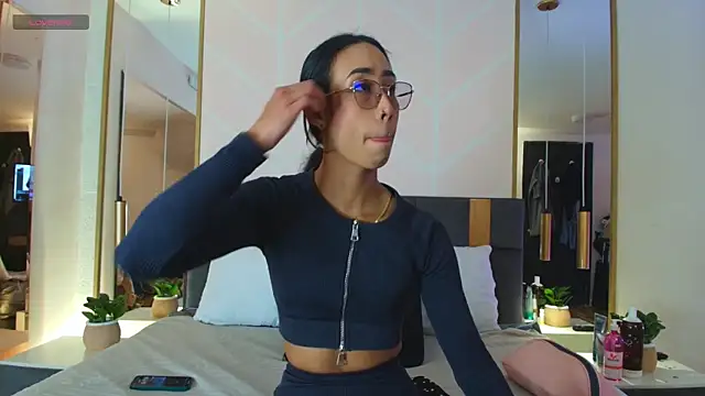 GabyPetit online show from 01-08-26, 07:53