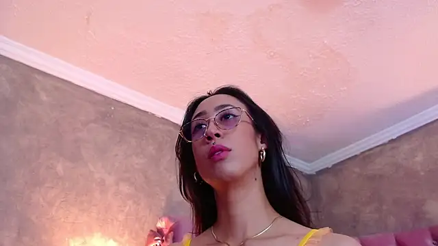 GabyPetit online show from 03-17-25, 11:46