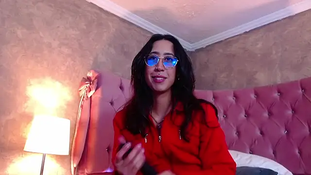 GabyPetit online show from 03-18-25, 02:51
