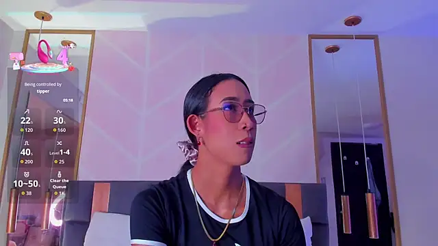 Snapshot of GabyPetit chatting on 01-17-26, 07:50 GabyPetit online show from 01-17-26, 07:50