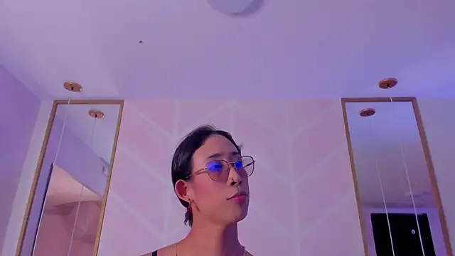 Snapshot of GabyPetit chatting on 02-06-26, 07:54 GabyPetit online show from 02-06-26, 07:54