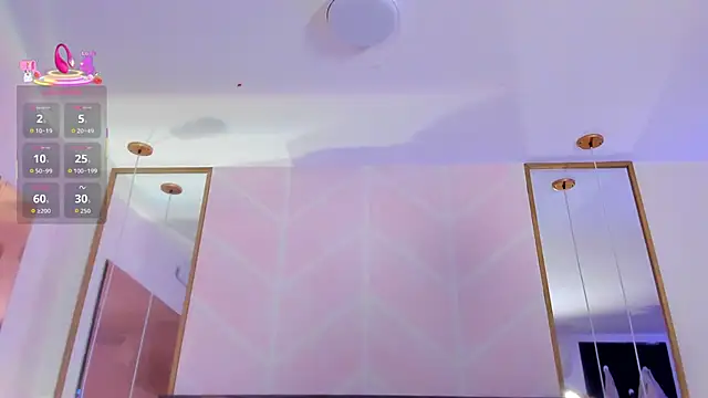 GabyPetit online show from 11-29-25, 07:58