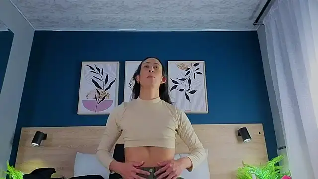 GabyPetit online show from 09-30-25, 07:53