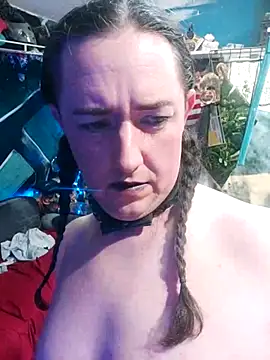 Boo-boo kittyfux online show from 10-29-25, 04:50