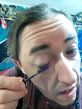 Boo-boo kittyfux online show from 10-28-25, 04:24