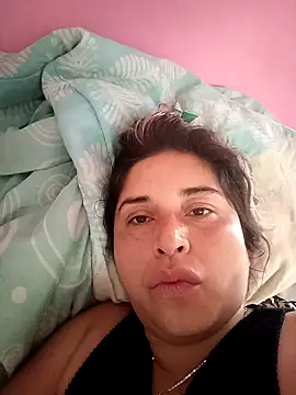 Snapshot of yajahil chatting on 01-08-25, 04:22 yajahil online show from 01-08-25, 04:22