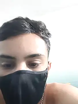 Snapshot of Mr_joh chatting on 11-13-25, 05:00 Mr joh online show from 11-13-25, 05:00