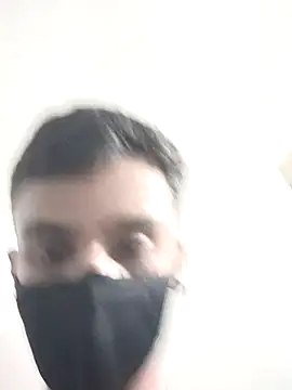 Snapshot of Mr_joh chatting on 11-11-25, 05:13 Mr joh online show from 11-11-25, 05:13