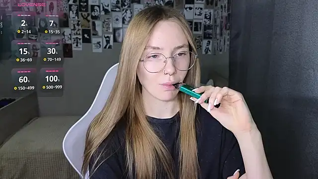 littlevildevil online show from 02-14-26, 10:59