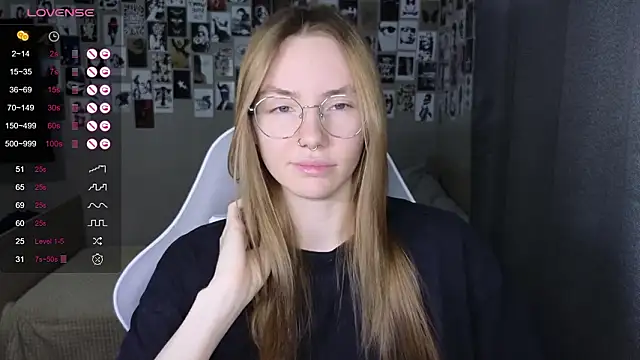 littlevildevil online show from 03-03-26, 05:58