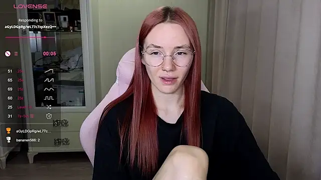 littlevildevil online show from 10-26-25, 10:48