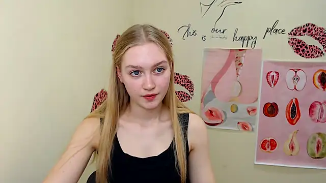 Snapshot of MademoiselleCl chatting on 03-09-25, 02:54 MademoiselleCl online show from 03-09-25, 02:54